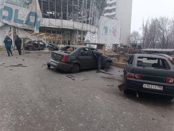 Фото: удар ВСУ по супермаркету в Донецке (10.01.25)  