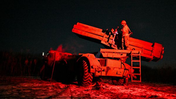 Работа РСЗО 9К57 Ураган добровольческого отряда Барс-22 Тигр в Курской области