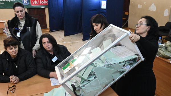 Досрочные президентские выборы в Абхазии Досрочные президентские выборы в Абхазии