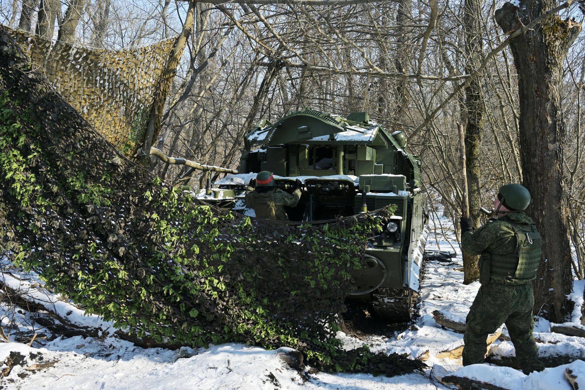 Боевое дежурство ПВО ЦВО в ДНР - РИА Новости, 1920, 09.12.2025