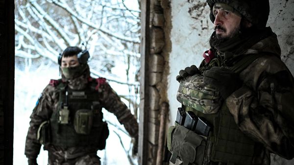 Работа артиллерийского расчета гаубицы Д-20 группы Пресса спецназа Ахмат в Курской области
