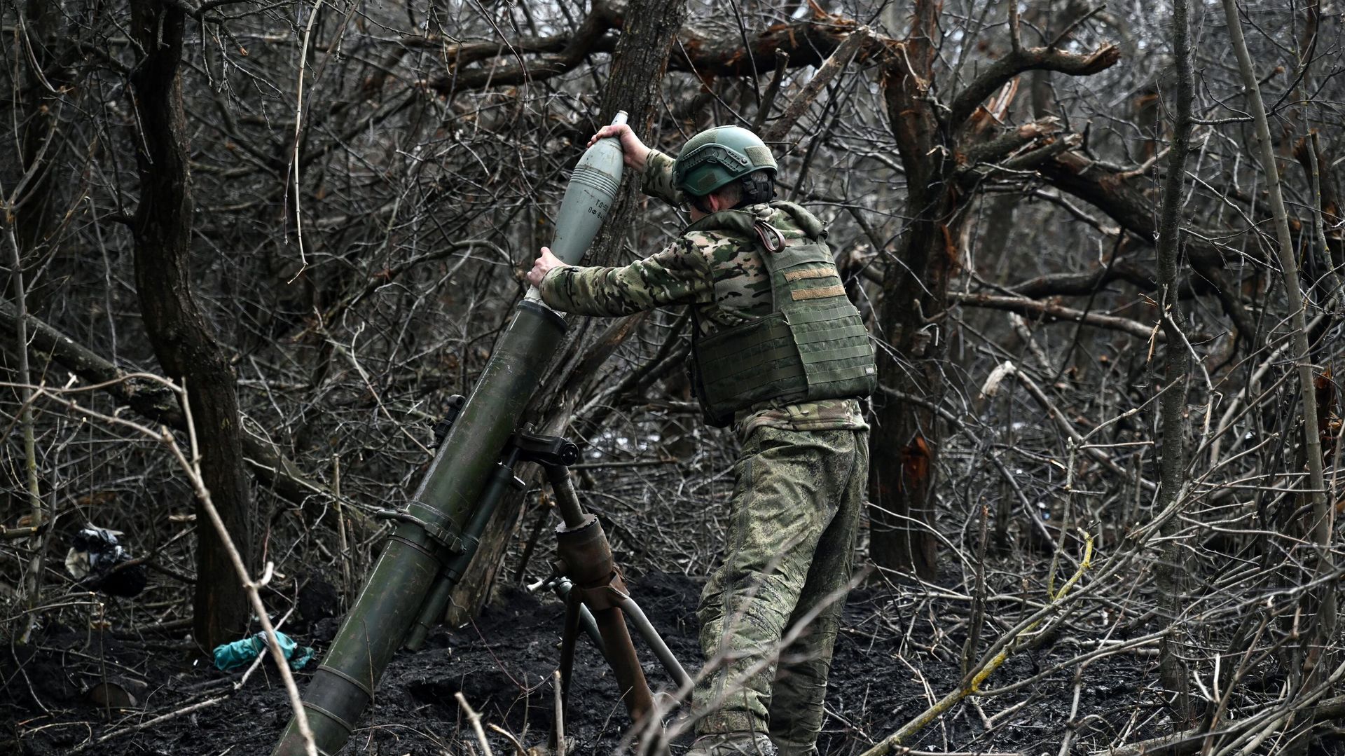 Боевая работа расчета 120мм миномёта 352 полка группировки войск Север в Курской области - РИА Новости, 1920, 08.11.2025