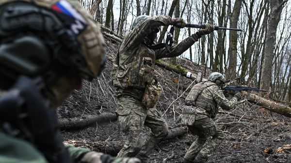 Отработка боевого слаживания подразделениями ВДВ в Курской области