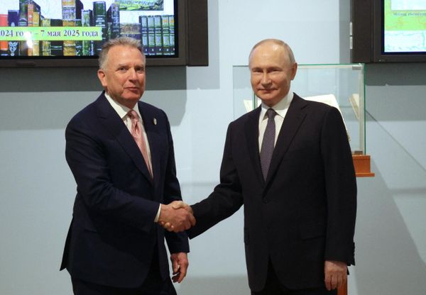 Президент Владимир Путин встретился со спецпосланником президента США Стивеном Уиткоффом Президент Владимир Путин встретился со спецпосланником президента США Стивеном Уиткоффом