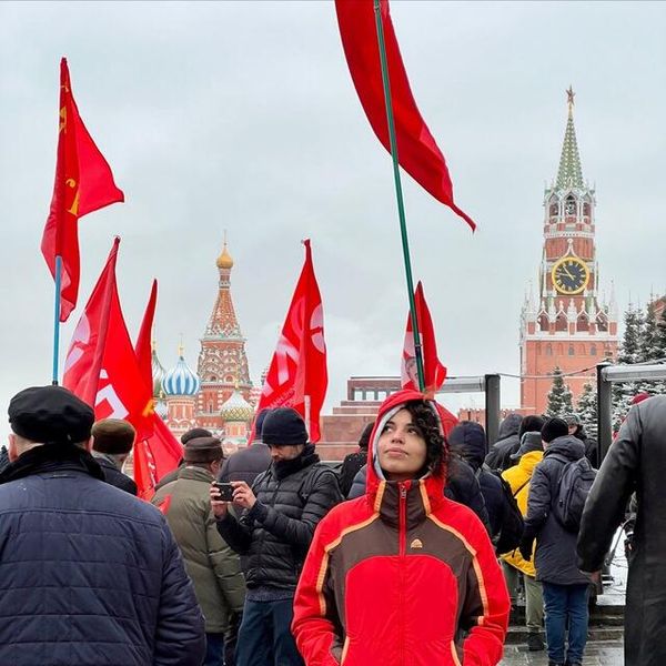 Мы не одиноки, весь мир не против нас