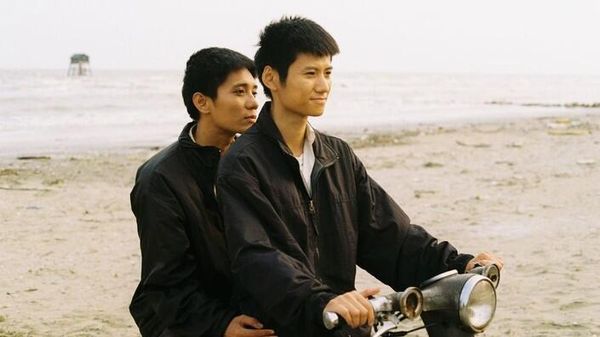 Кадр из фильма Viet and Nam