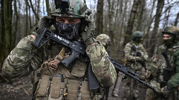 Отработка боевого слаживания подразделениями ВДВ в Курской области Отработка боевого слаживания подразделениями ВДВ в Курской области