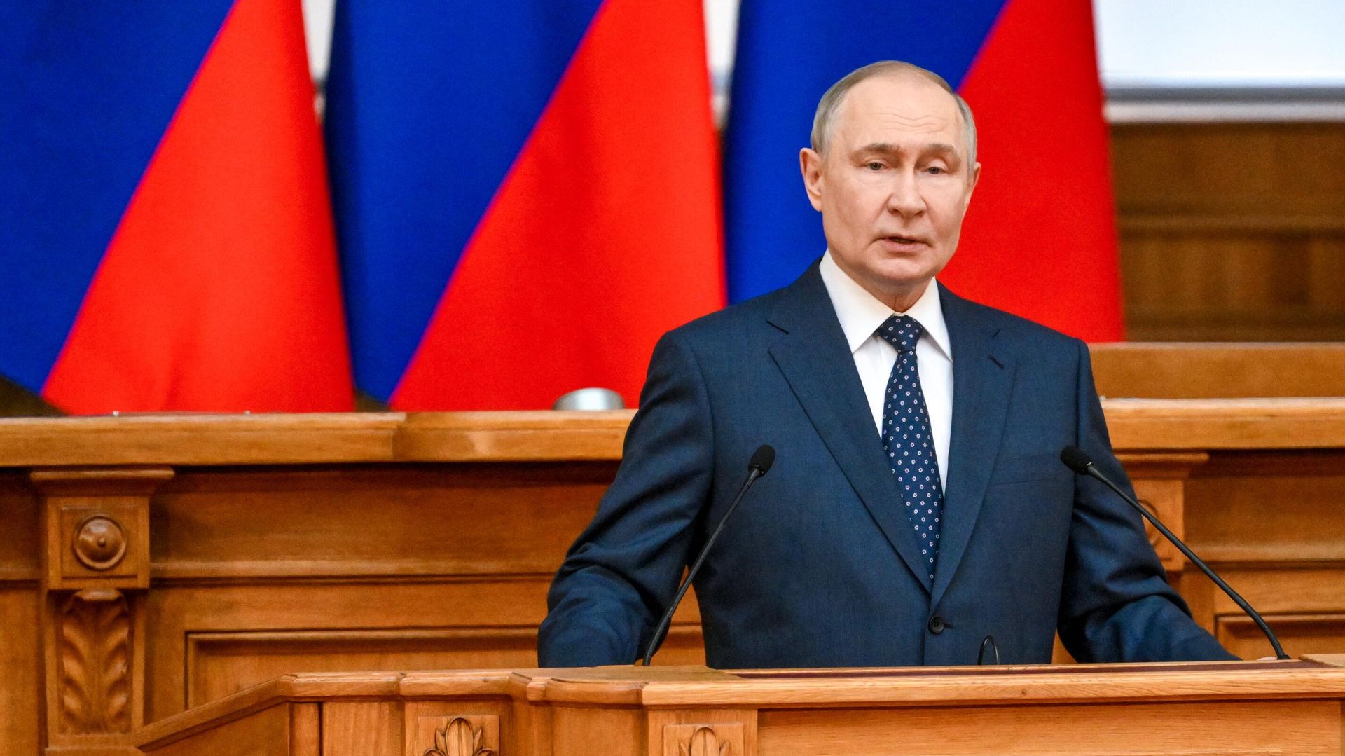 Президент Владимир Путин встретился с Советом законодателей при Федеральном Собрании - РИА Новости, 1920, 04.05.2025