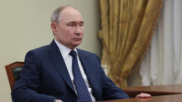 Президент Владимир Путин встретился с председателем Совета Федерации Валентиной Матвиенко