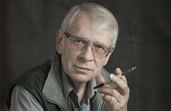 Юрий Погода
