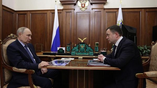 Встреча Владимира Путина с председателем ПАО Банк ПСБ Петром Фрадковым