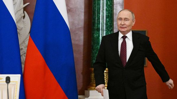 Обращение президента РФ В. Путина к представителям российских и зарубежных СМИ