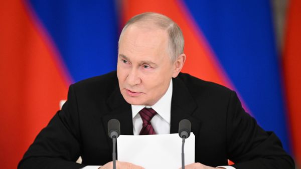 Обращение президента РФ В. Путина к представителям российских и зарубежных СМИ