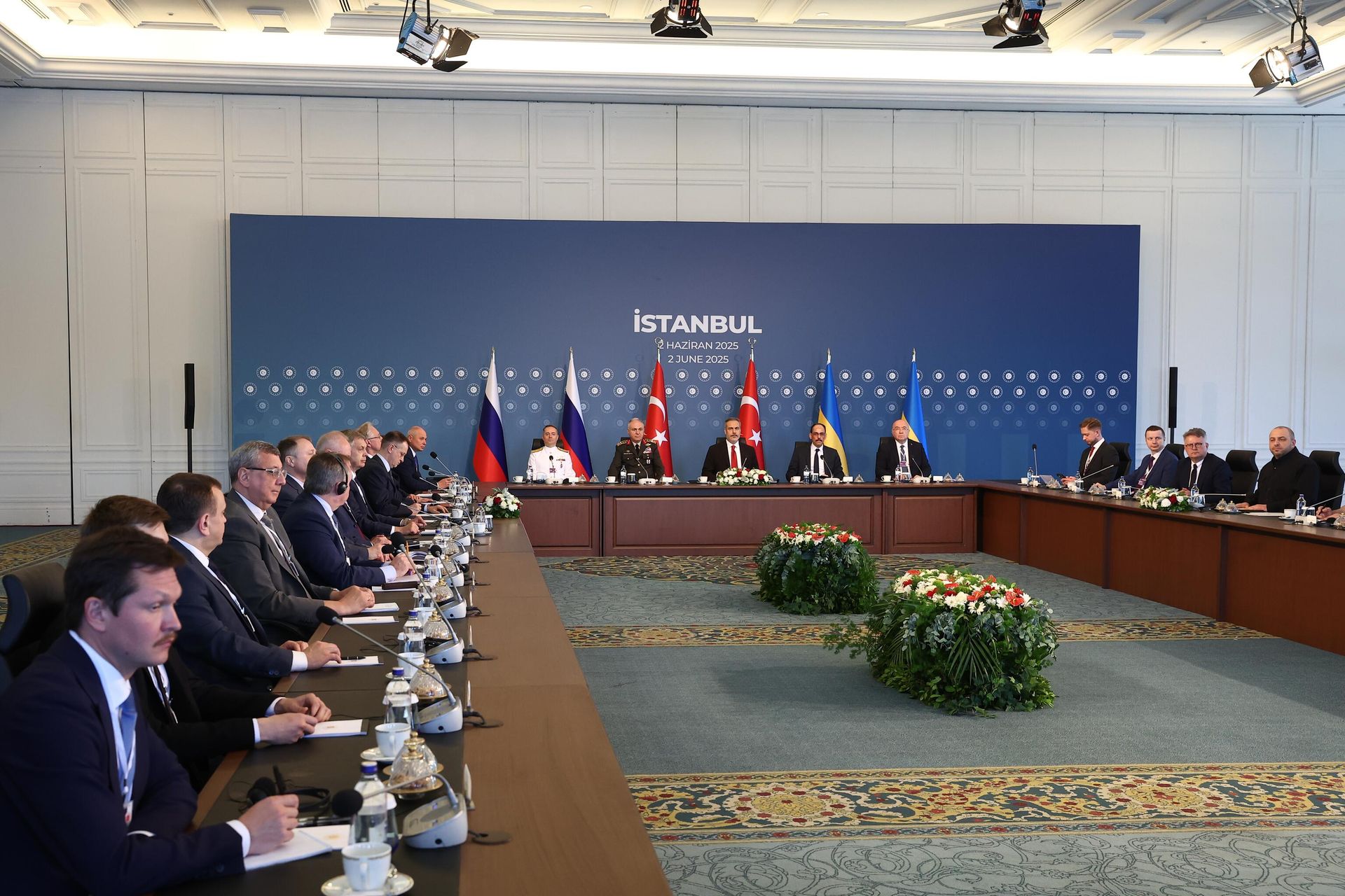 Второй раунд переговоров России и Украины - РИА Новости, 1920, 08.06.2025