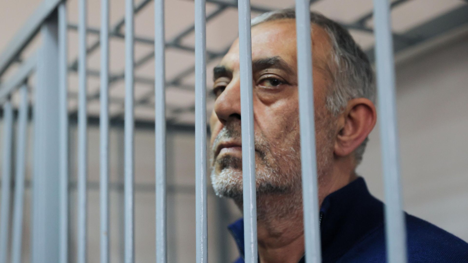 Заседание суда по делу Б. Сафарова в Екатеринбурге Заседание суда по делу Б. Сафарова в Екатеринбурге - РИА Новости, 1920, 01.07.2025