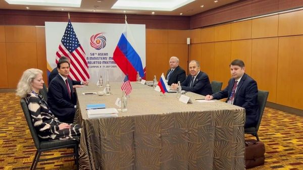 Встреча министра иностранных дел С. Лаврова с госсекретарем США М. Рубио