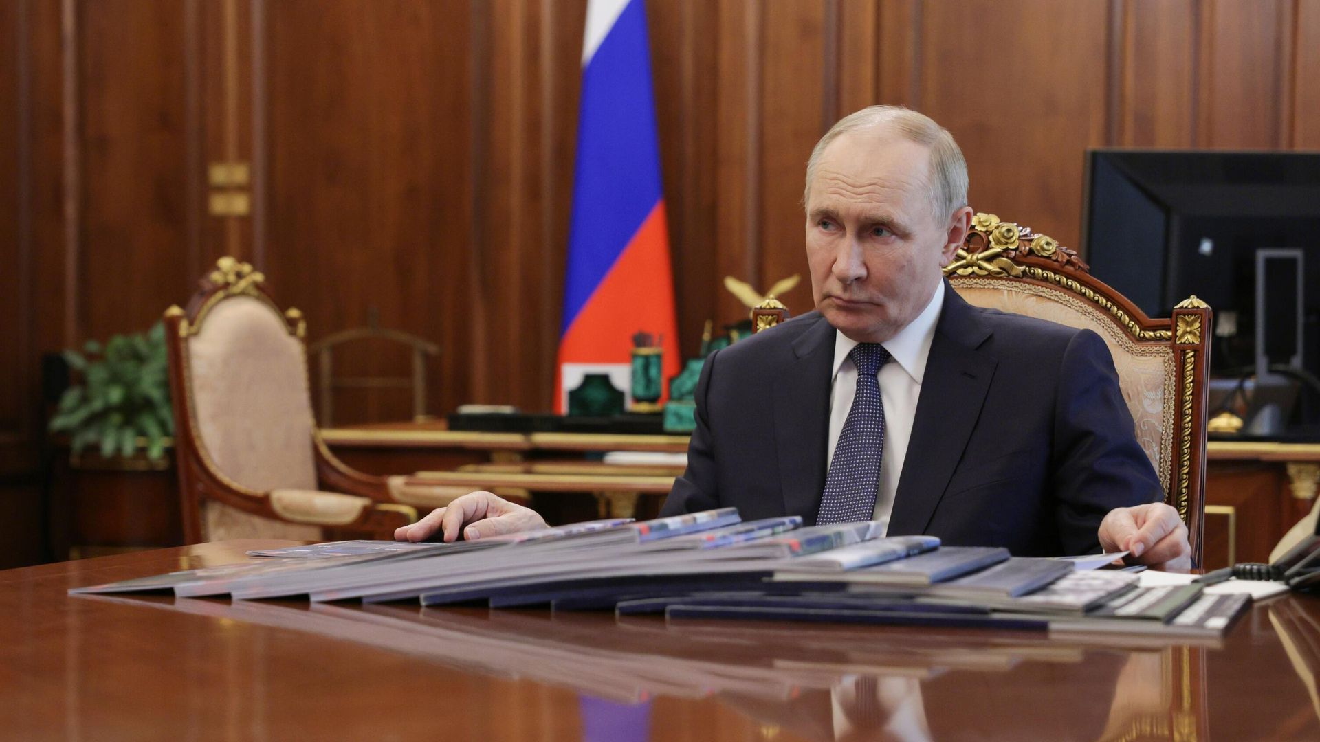Президент Владимир Путин встретился с губернатором Белгородской области Вячеславом Гладковым - РИА Новости, 1920, 13.07.2025