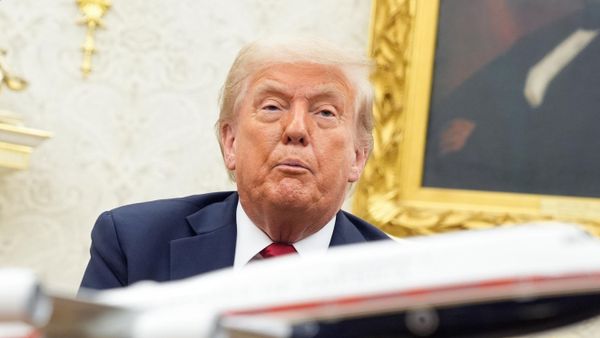 Президент США Трамп заявил о поставках американского оружия Украине через НАТО