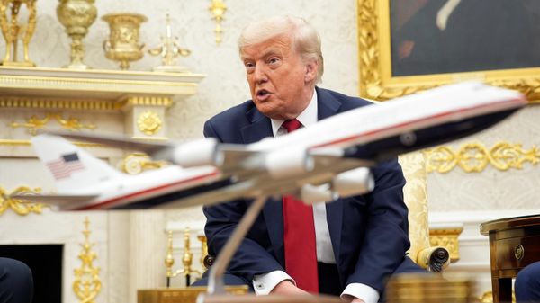 Президент США Трамп заявил о поставках американского оружия Украине через НАТО