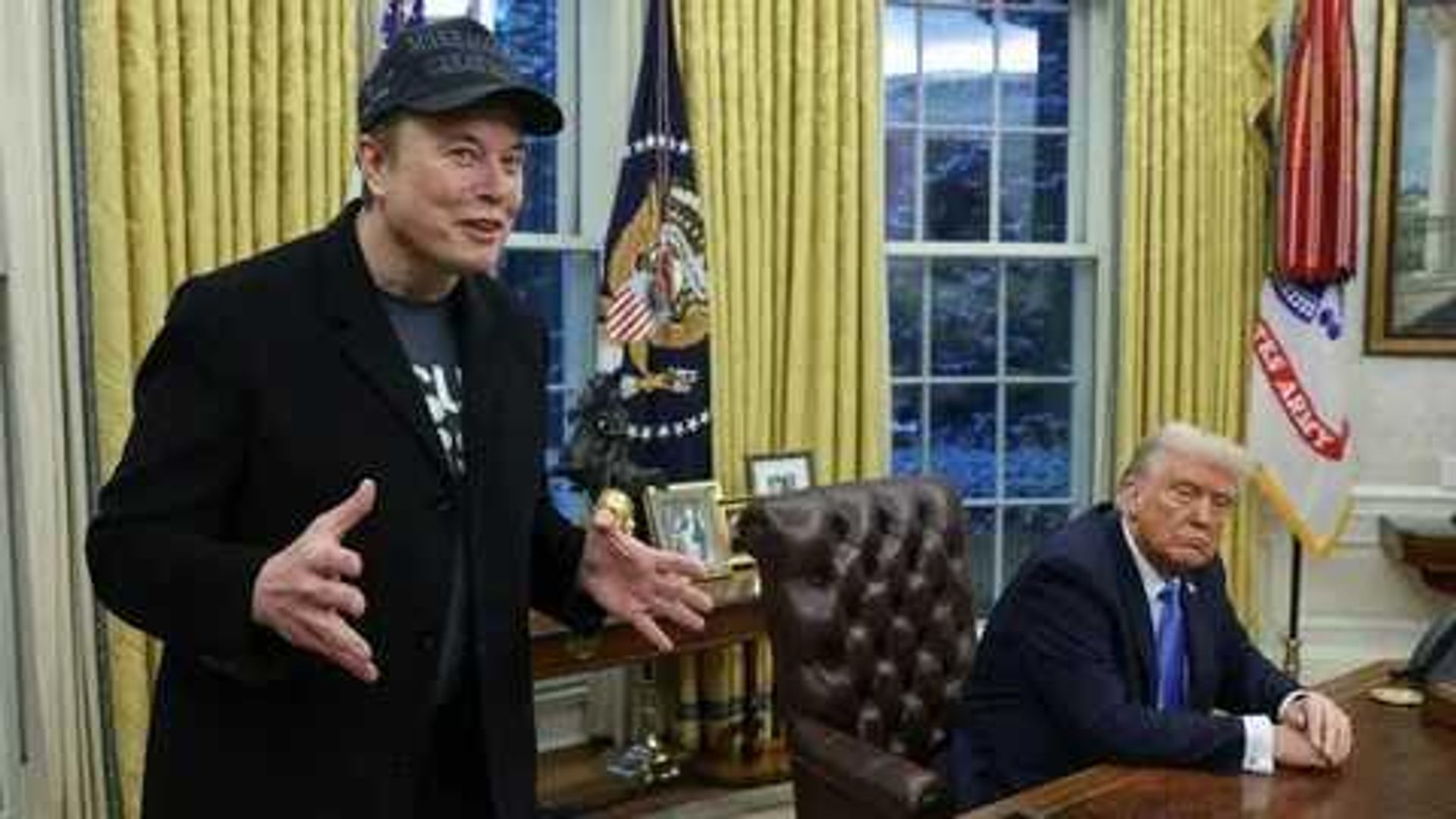Маск в кабинете у Трампа Маск в кабинете у Трампа - РИА Новости, 1920, 04.08.2025
