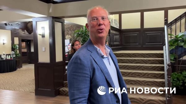 Мы занимаемся восстановлением отношений России и США, а не только экономикой - Дмитриев Мы занимаемся восстановлением отношений России и США, а не только экономикой - Дмитриев