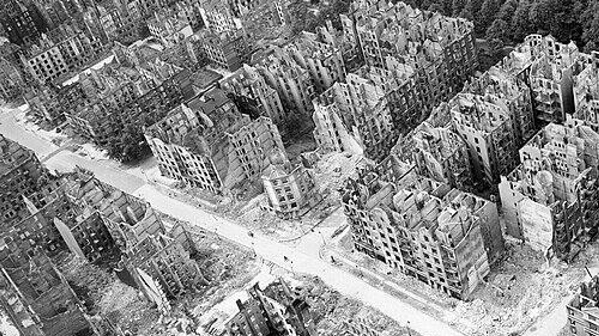 Развалины Гамбурга. 1945 год - РИА Новости, 1920, 18.08.2025