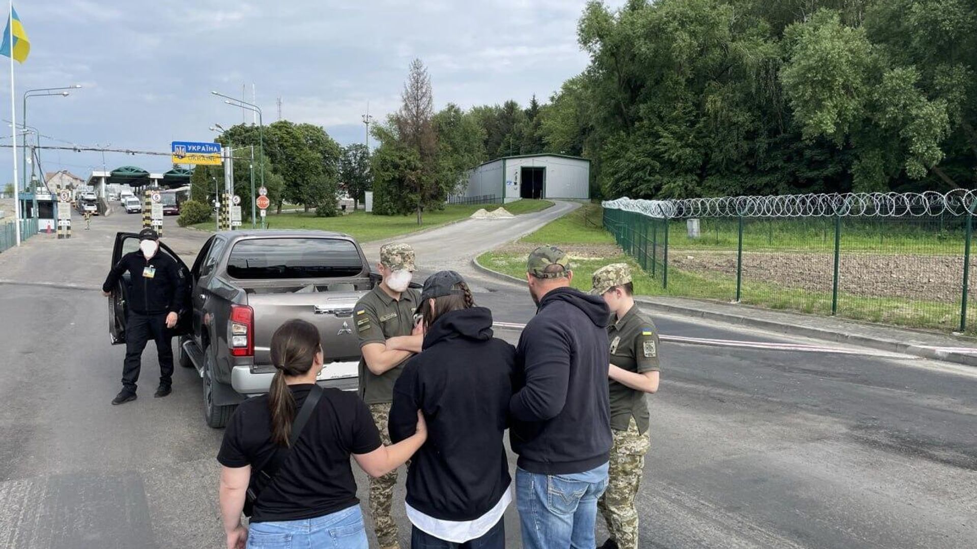В США начали депортировать украинских иммигрантов В США начали депортировать украинских иммигрантов - РИА Новости, 1920, 19.08.2025