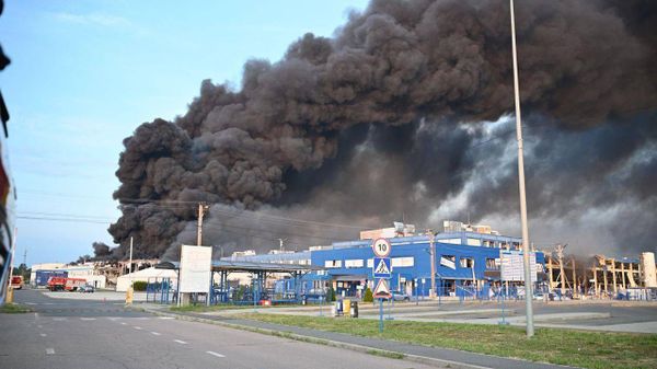 Пораженный завод Flex в Мукачево Пораженный завод Flex в Мукачево