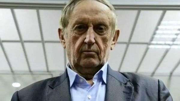 Бывшего главу завода Мотор Сич держат в застенках и могут убить