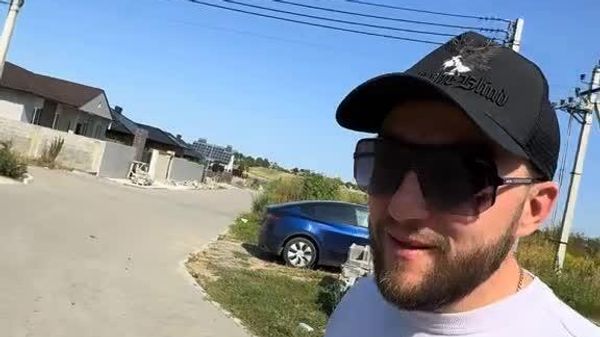 Представляете, когда границу откроют, как отсюда побегут все!