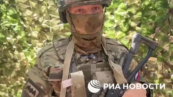 Украинская диверсионно-разведывательная группа, уничтоженная спецназом военной разведки «Днепра» на Антоновском железнодорожном мосту в Херсонской области, была подготовлена при участии инструкторов НАТО, сообщили РИА Новости разведчики