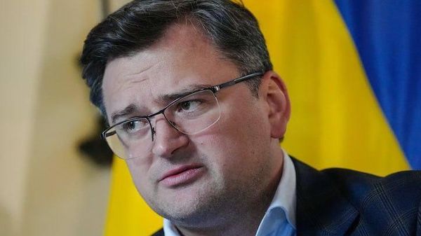 Бывший министр иностранных дел Украины Кулеба заявил, что покинул Украину и уехал в Польшу из-за указа Зеленского о запрете на выезд для бывших дипломатов
