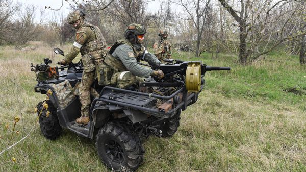 Подготовка штурмовых групп ВДВ на полигоне в южном секторе СВО