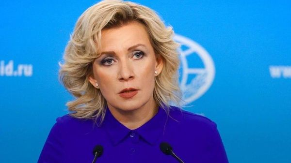 Мария Захарова назвала планы Латвии выдворить россиян чудовищным примером неонацизма: