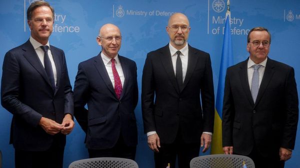 Великобритания и Германия по итогам «Рамштайна» пообещали отправить ВСУ тысячи дальнобойных дронов