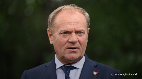 Туск назвал инцидент с БПЛА масштабной провокацией