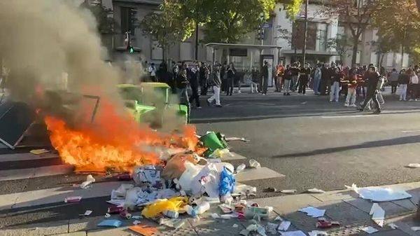 Протесты в Париже