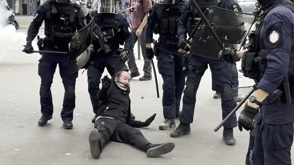 Протесты в Париже