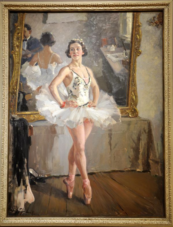Александр Герасимов Портрет балерины О.В. Лепешинской, 1939 год (ГТГ) Александр Герасимов Портрет балерины О.В. Лепешинской, 1939 год (ГТГ)