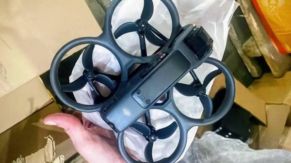 Дальневосточные таможенники нашли почти 3 тыс дронов в фурах из Китая, возбуждено административное дело, сообщили в ФТС