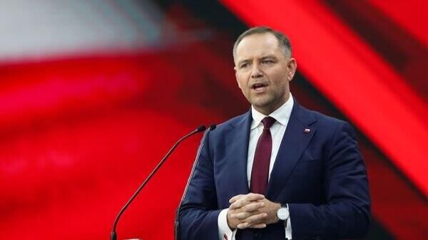 Польша продлевает до марта 2026 года специальный статус и поддержку для украинских беженцев, но прекращает выплаты пособий неработающим иностранцам