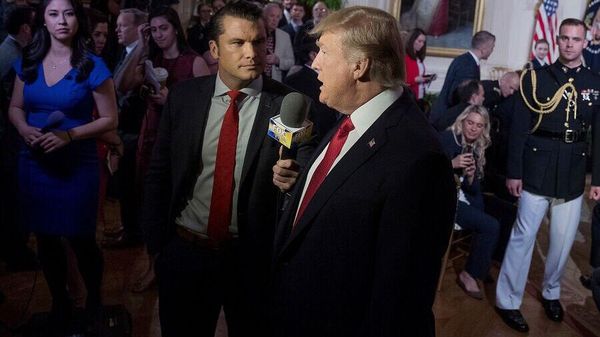 Президент США Дональд Трамп планирует посетить беспрецедентное внеплановое собрание всех старших офицеров Вооружённых сил США на базе морской пехоты Куантико в Вирджинии
