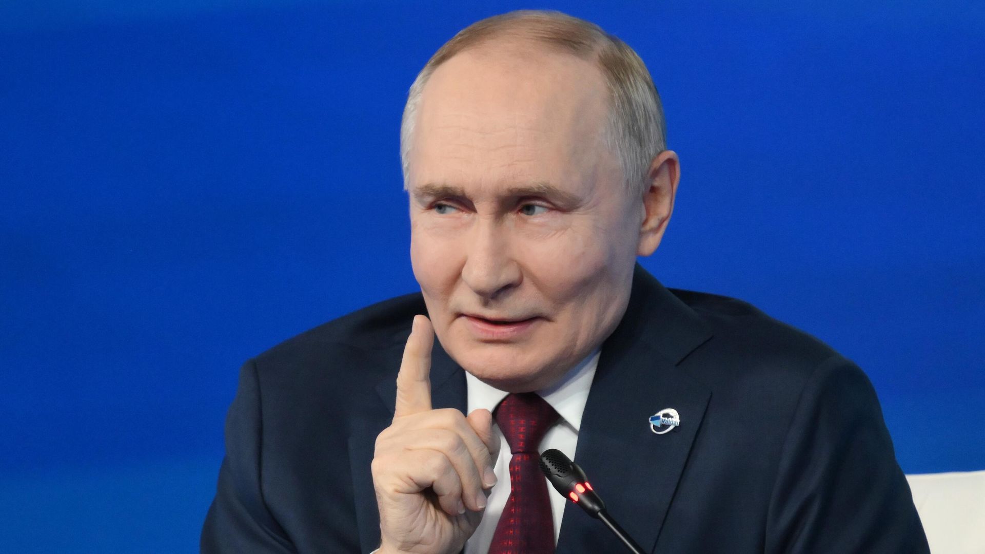 Президент Владимир Путин принял участие в работе дискуссионного клуба Валдай - РИА Новости, 1920, 02.10.2025