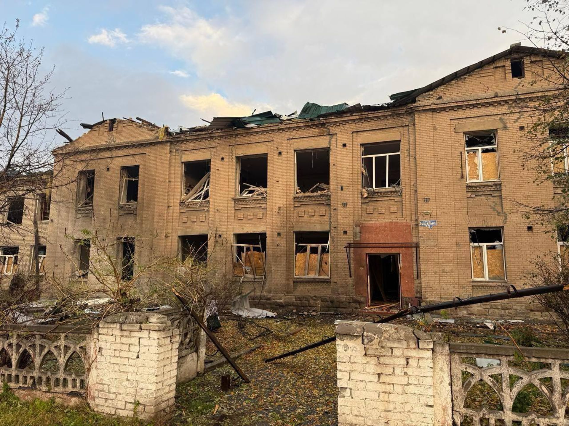Ночью Герани ударили по складам ВСУ в Славянске ДНР - РИА Новости, 1920, 07.10.2025