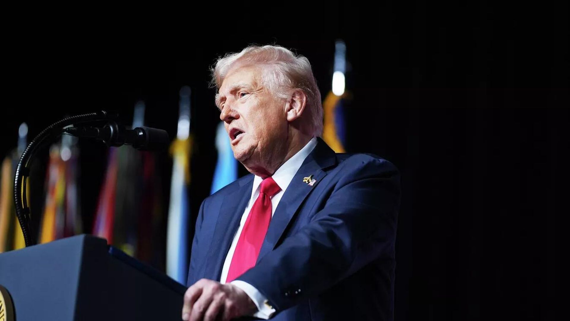 Президент США Дональд Трамп Президент США Дональд Трамп - РИА Новости, 1920, 15.11.2025