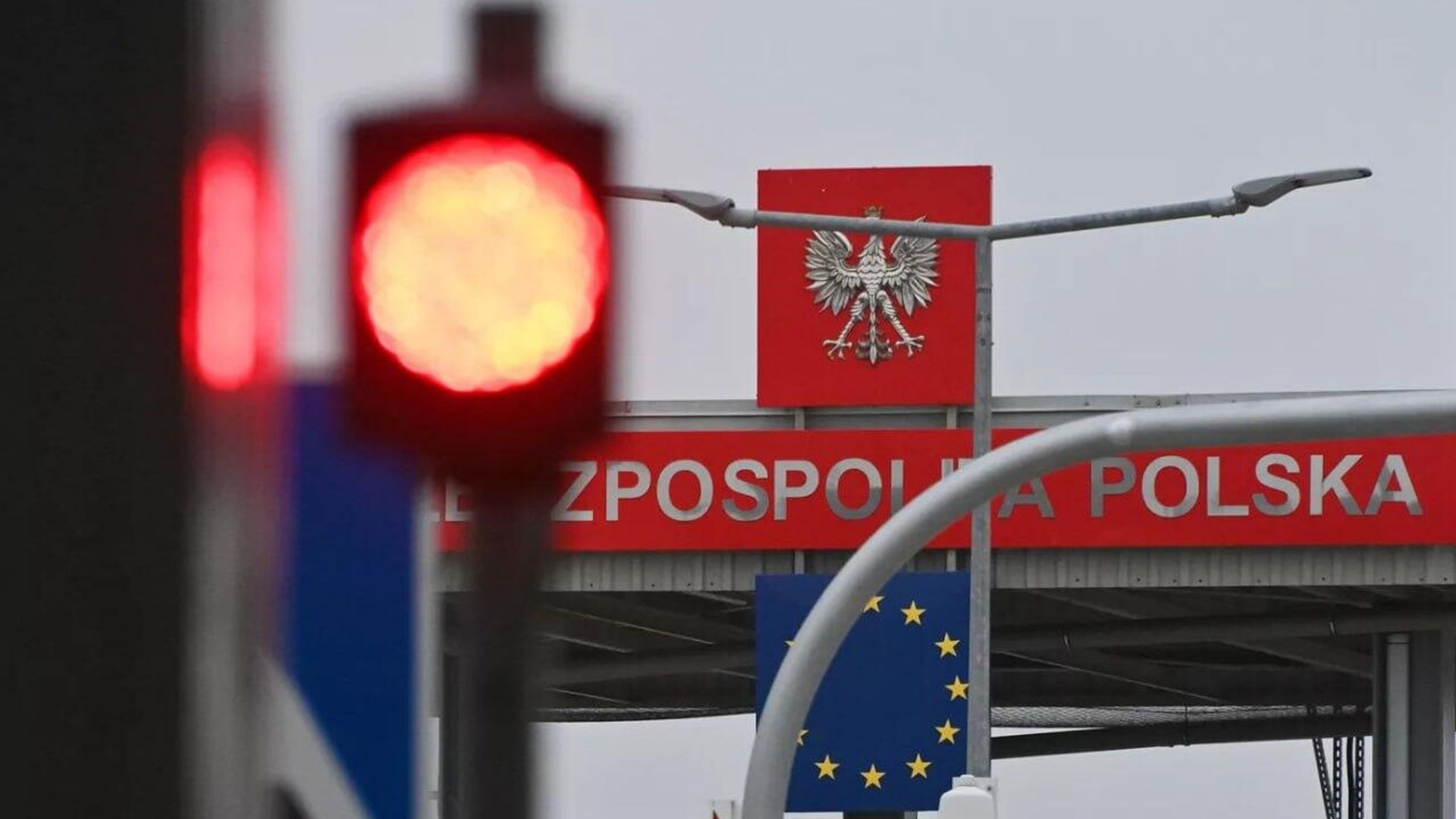 Польша говорит хватит: половина поляков считает помощь украинским беженцам чрезмерной - РИА Новости, 1920, 19.02.2026