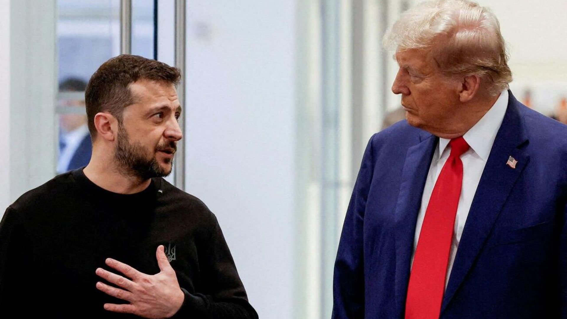 Зеленский обсуждал с Трампом передачу не только Tоmahawk, но и HIMARS и ATACMS Зеленский обсуждал с Трампом передачу не только Tоmahawk, но и HIMARS и ATACMS - РИА Новости, 1920, 11.10.2025