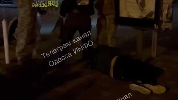 ‼ В Одессе ТЦКшники напали на женщин и ВСУшника