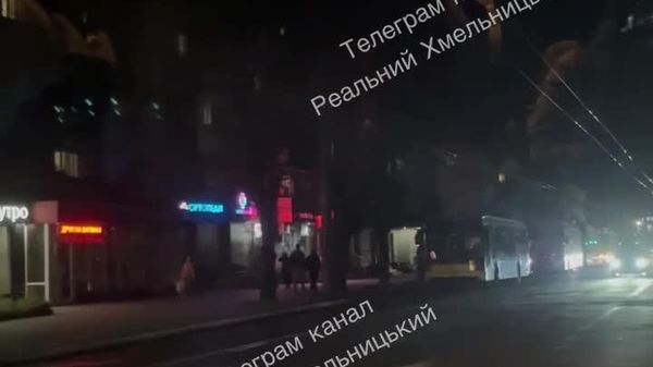 ‼ В Хмельницком из-за проблем со светом также встали троллейбусы