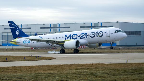 Второй импортозамещенный самолет МС-21 поднялся в воздух Второй импортозамещенный самолет МС-21 поднялся в воздух